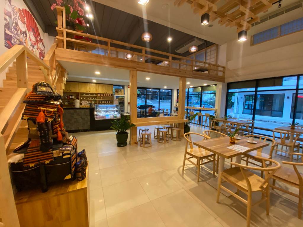 Cafe area at Kanenoyu Hotstone Spa by Gold Finger, Pattaya.