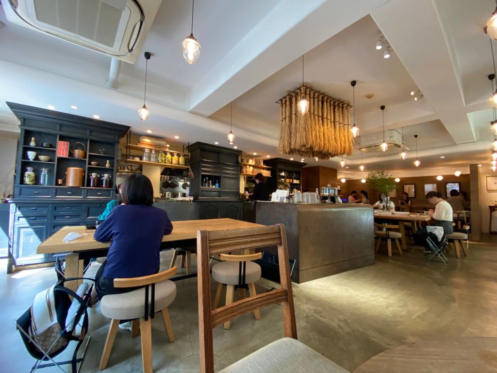 Interior of Brown Rice Tokyo Omotesando vegan restaurant (formerly Brown Rice by Neal's Yard Remedies).