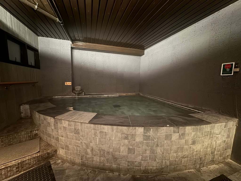 Onsen at Yan Spa at Cross Vibe Bangkok Sukhumvit, Bangkok.