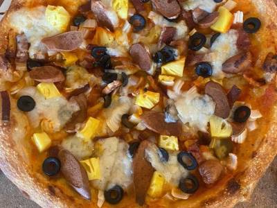 Rad Rabbit Vegan Pizza