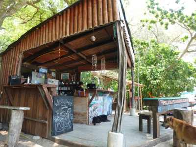 Flow Beach Cafe