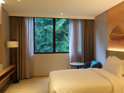 Holiday Inn Resort Krabi Ao Nang Beach