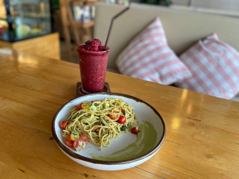 Hua Hin Vegan Cafe & Wine