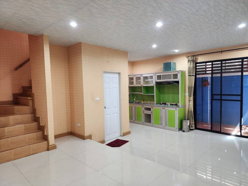 3-Story Home Office Sarin Wiz Sukhumvit 107