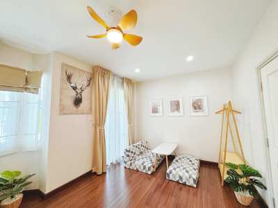 3-storey Luxury Townhouse in Sukhumvit 62