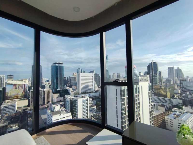 Ashton Chula-Silom