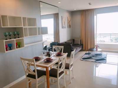 Circle Condominium
