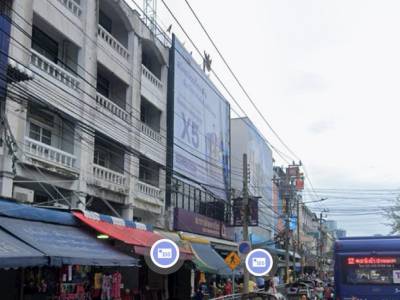 Huai Khwang Market Commercial Building for Rent