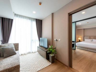 LLOYD Research Center – Thonglor