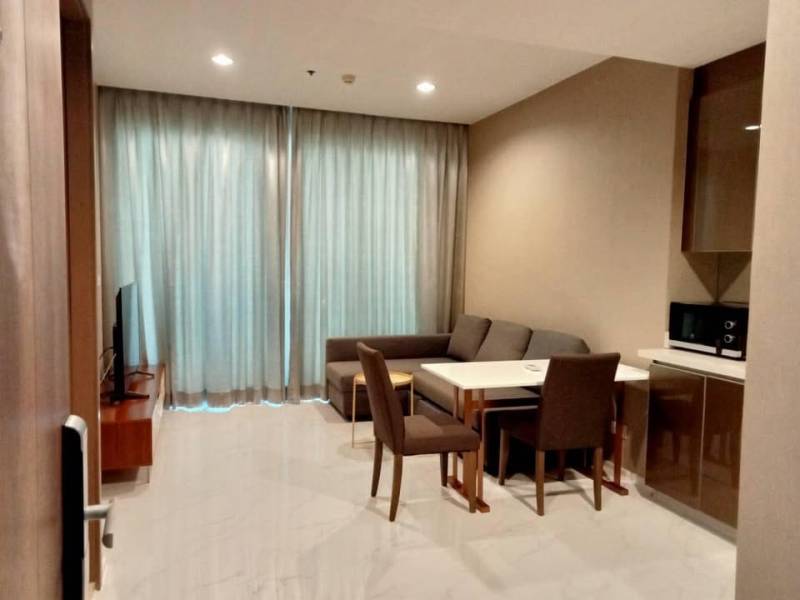 MENAM RESIDENCES