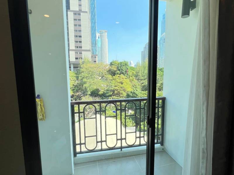 Na Vara Residence Langsuan