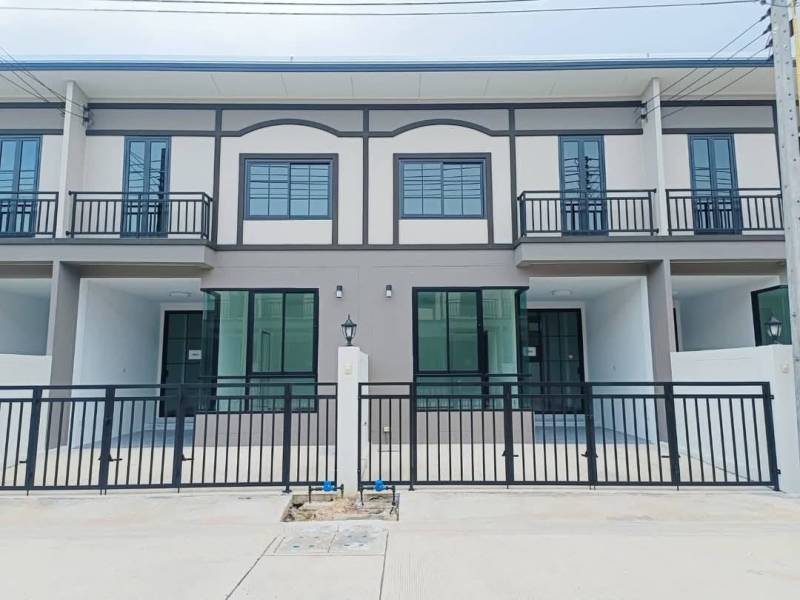 The New Townhome Mae Nam Khu 4 Project