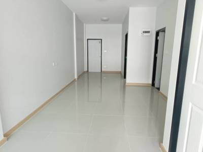 The New Townhome Mae Nam Khu 4 Project