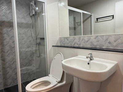 🏙️ For Rent – Regent Home Bangna (New Condominium | Near BTS Bangna)