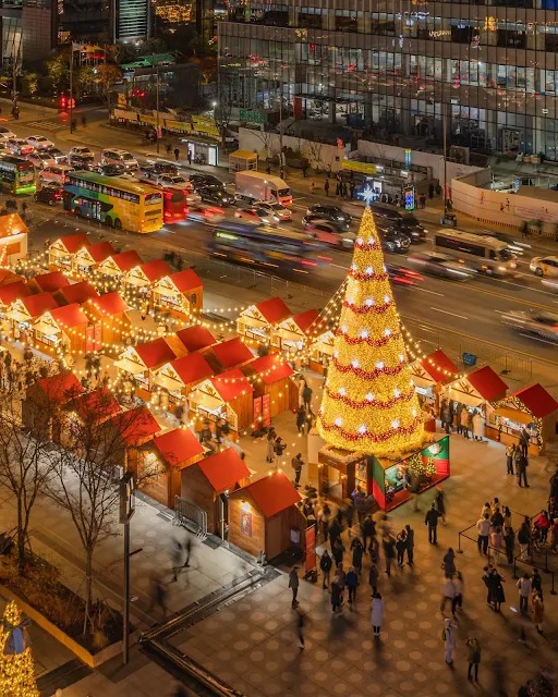 Gwanghwamun Square Christmas Market