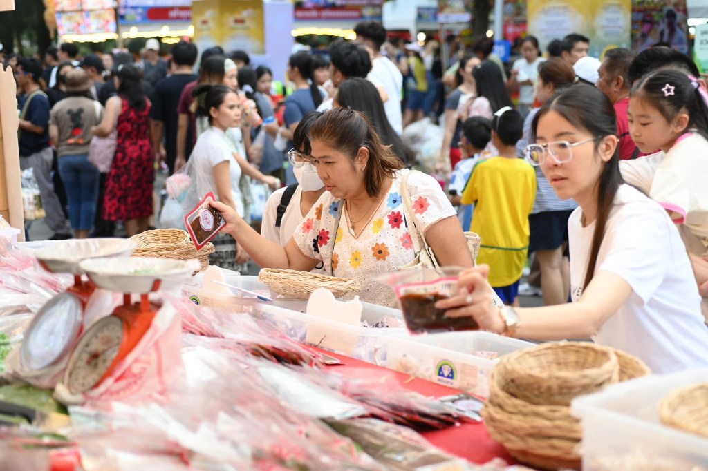 Visitors browsing at the Thai Red Cross Fair.