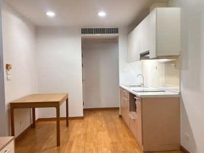 2-Bedroom Condo for Sale or Rent at Residence 52
