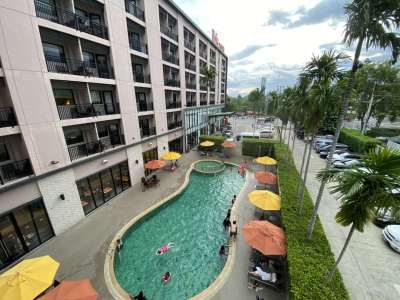 Pool at ibis Hua Hin.