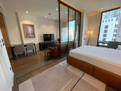 Muniq Sukhumvit 23