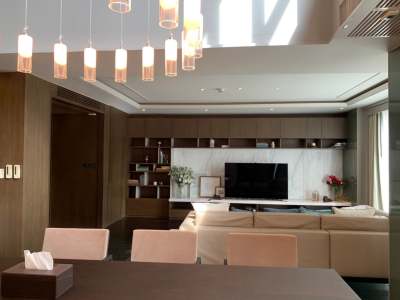 The Crest Sukhumvit 24