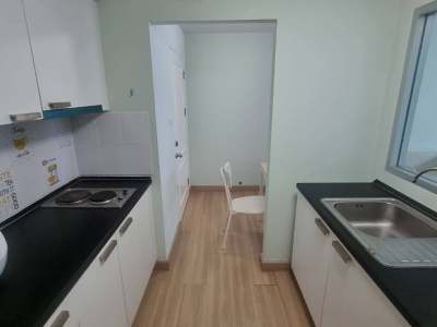 The Escape Condominium Sukhumvit 101/1