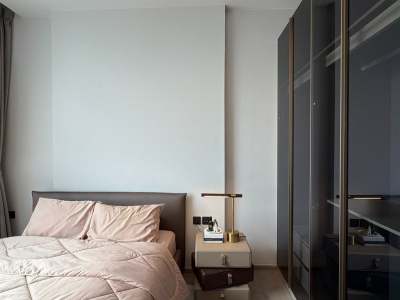 The Crest Park Residences