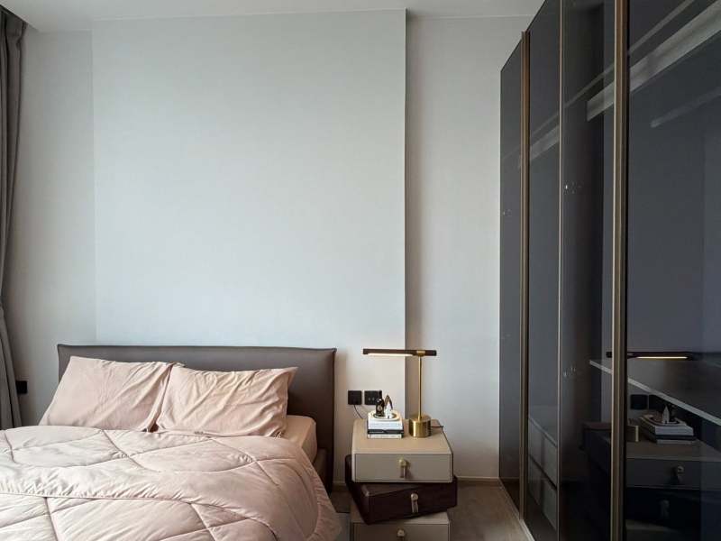 The Crest Park Residences