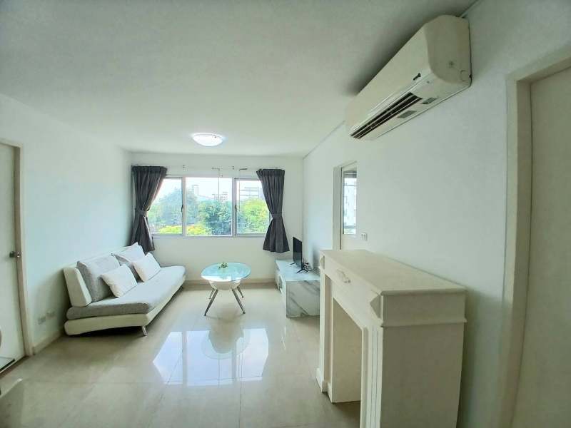 Condo One Thonglor Station