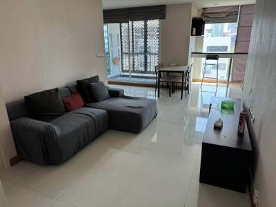 Condo for Rent: Tree Ekamai Condominium (Sukhumvit 40) - 2 Bedrooms