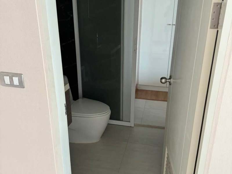 Condo for Rent: Tree Ekamai Condominium (Sukhumvit 40) - 2 Bedrooms