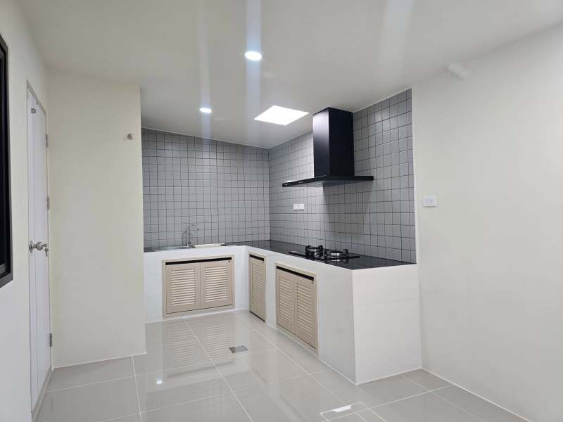 Keha Ban Pon Townhouse Phuket
