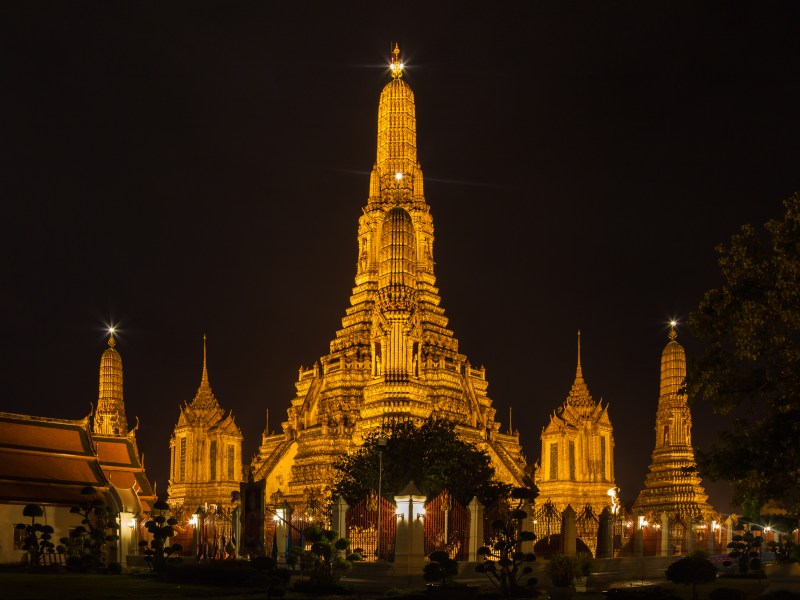 Wat Arun Ratchawararam Ratchawaramahawihan